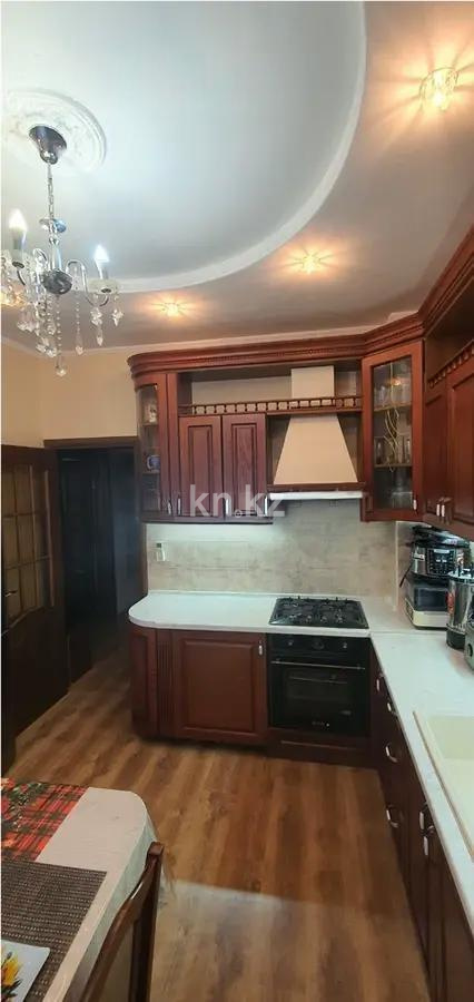 Продажа 3-комнатной квартиры, 74 м², ул. Жарокова, дом  287 в Алматы - фото 4