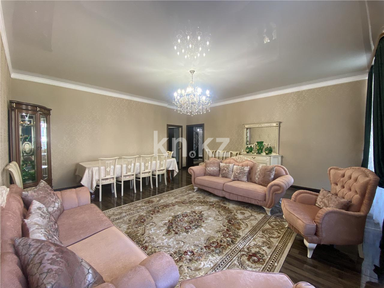 Продажа 3-комнатной квартиры, 116 м², мкр-н Алтын Арка, дом  19 в Караганде - фото 5