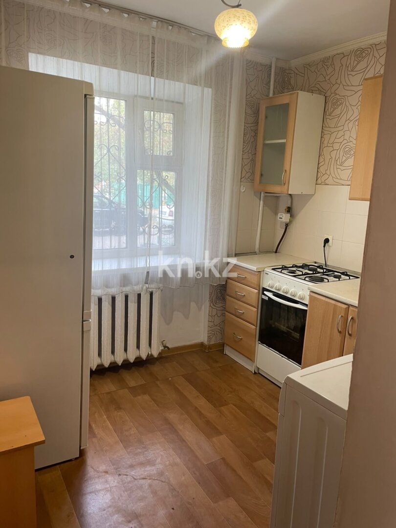 Аренда 1-комнатной квартиры, 37 м² в Астане