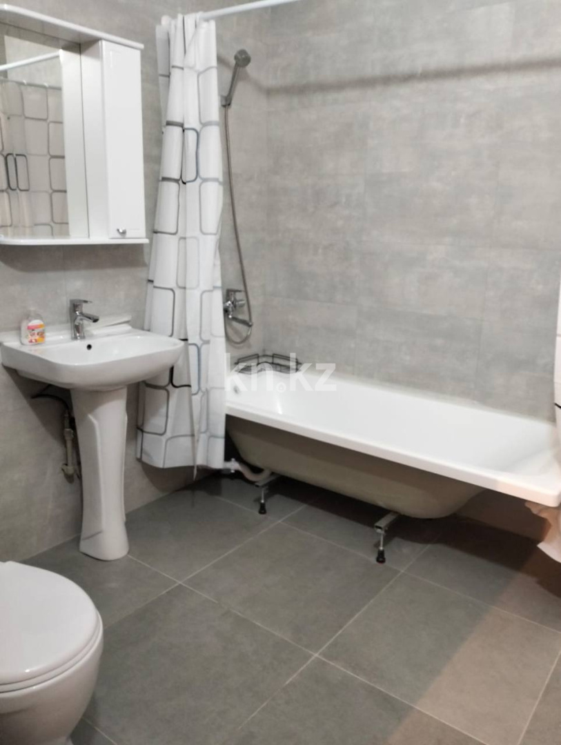 Аренда 1-комнатной квартиры, 42 м² в Астане - фото 9