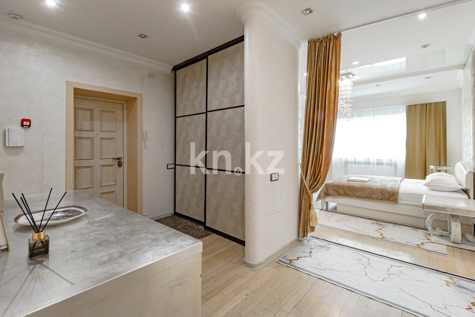 Аренда 4-комнатной квартиры посуточно, 156 м², ул. Достык, дом  5 в Астане - фото 22