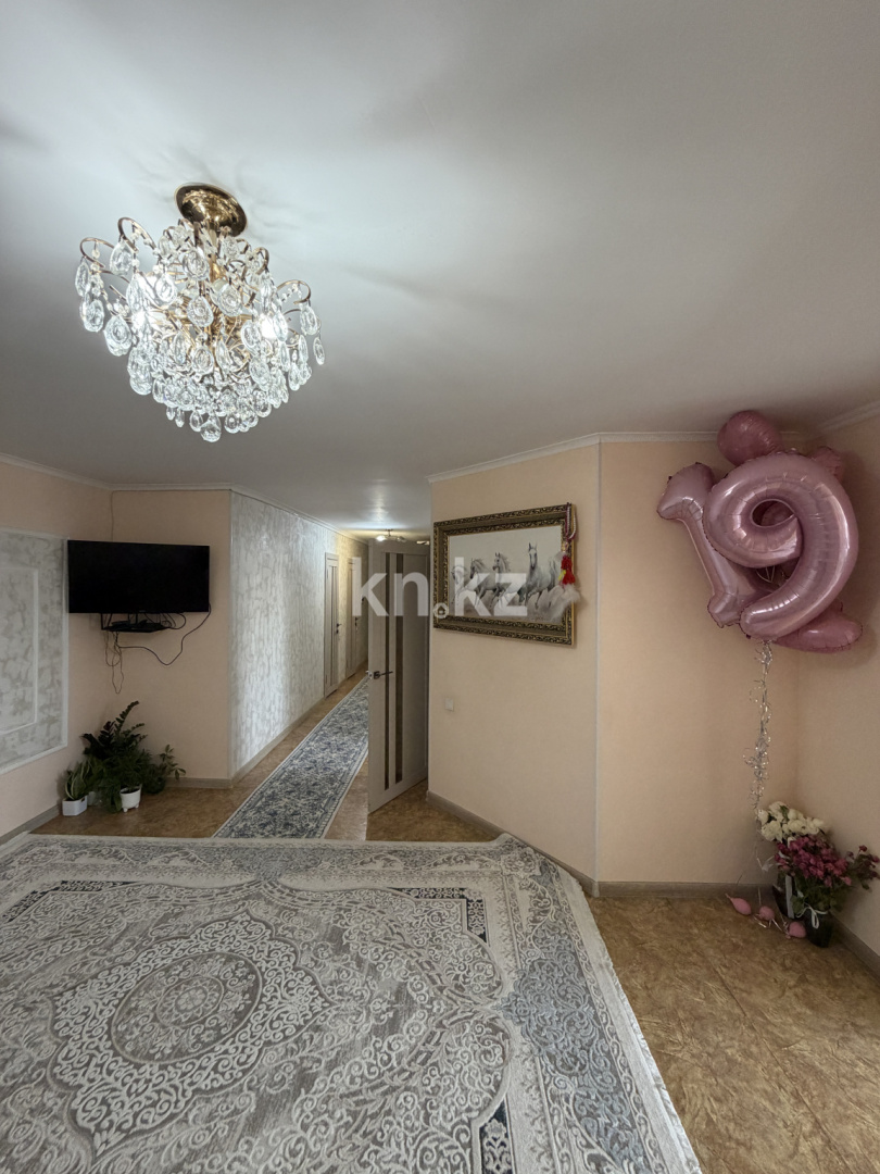 Продажа 2-комнатной квартиры, 57 м² в Шымкенте - фото 11