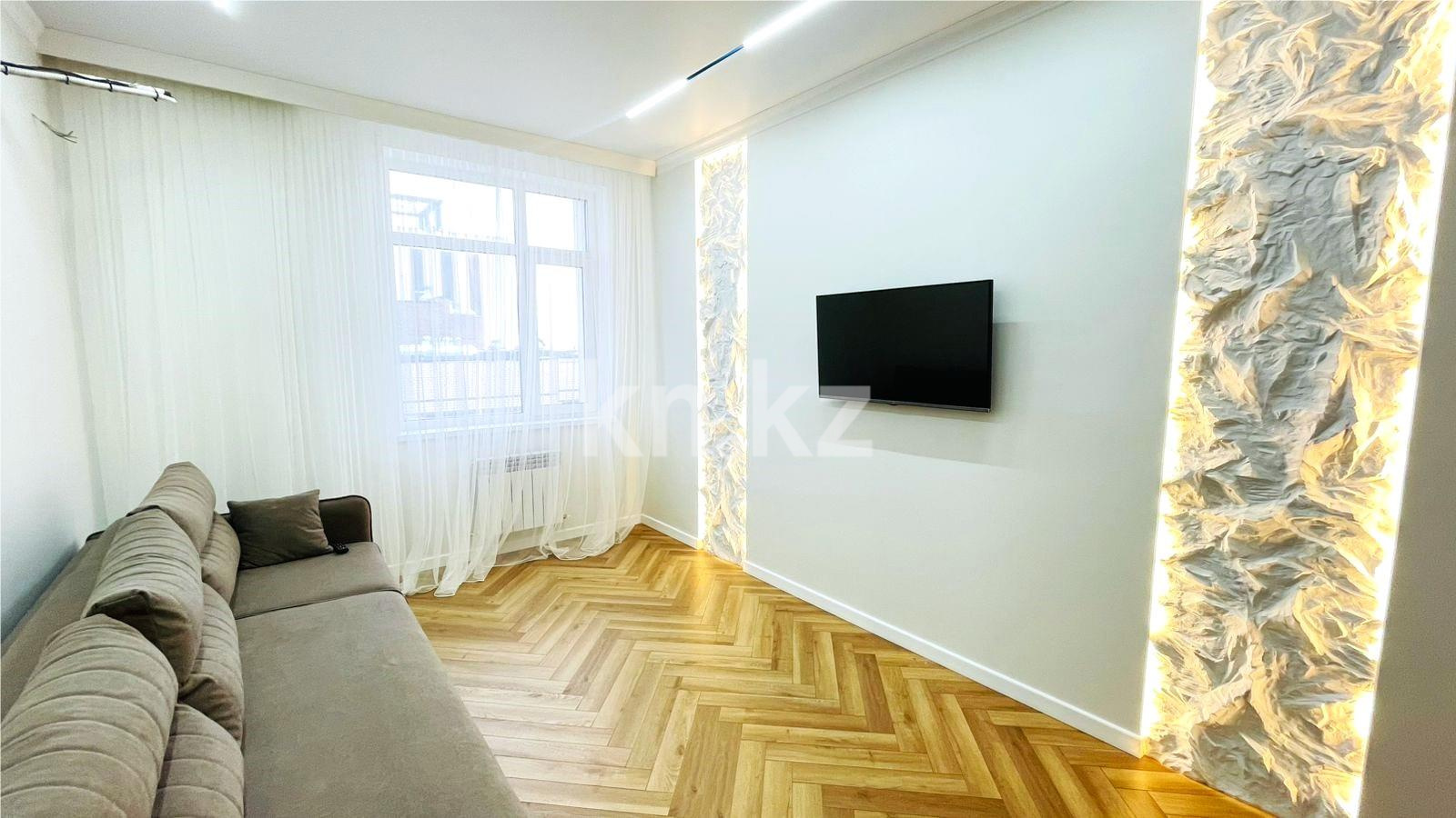 Продажа 2-комнатной квартиры, 55 м², ул. Букетова в Караганде