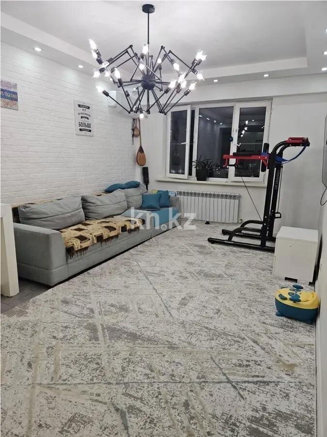 Продажа 3-комнатной квартиры, 77 м² в Алматы