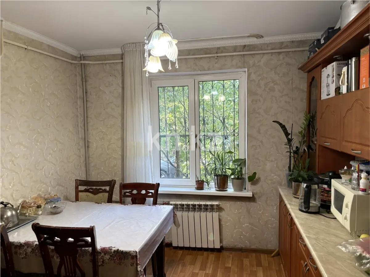 Продажа 3-комнатной квартиры, 72.5 м² в Алматы - фото 4