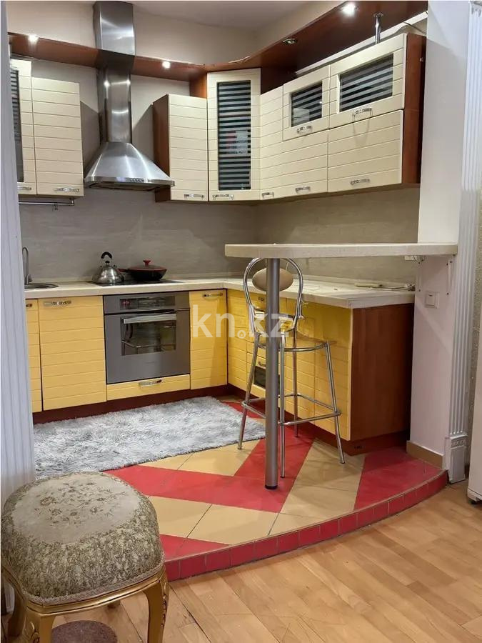 Продажа 2-комнатной квартиры, 73.5 м² в Алматы - фото 3