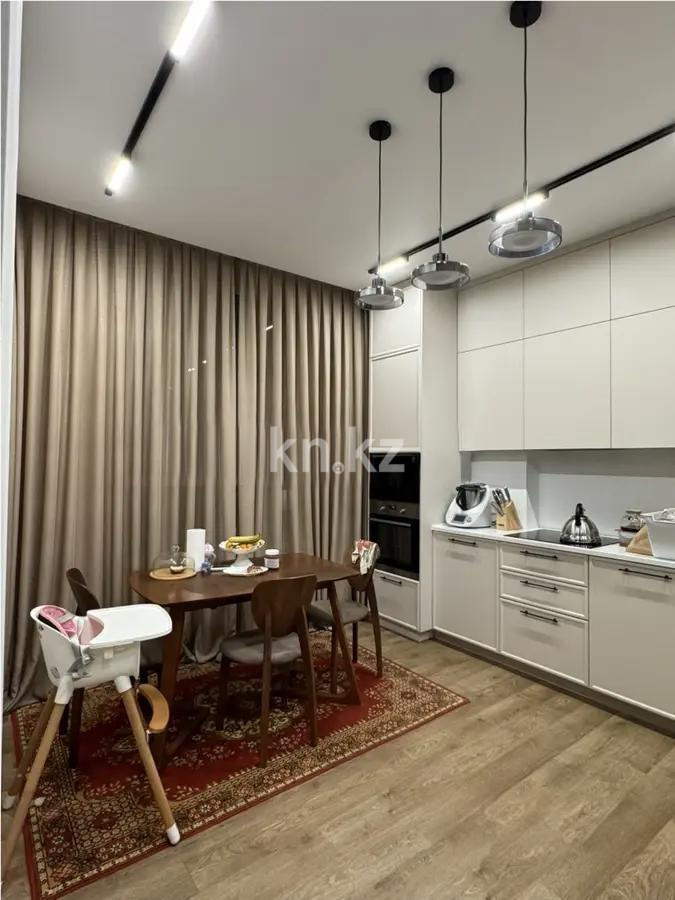 Продажа 3-комнатной квартиры, 70 м², ул. Бектурова, дом  9 в Астане - фото 4