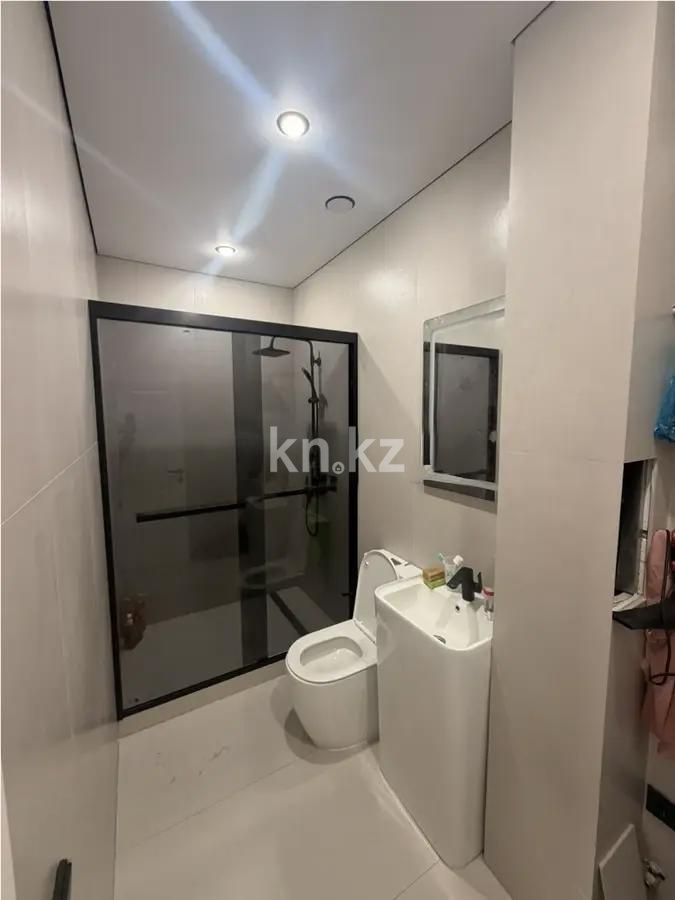 Продажа 2-комнатной квартиры, 68 м² в Алматы - фото 3