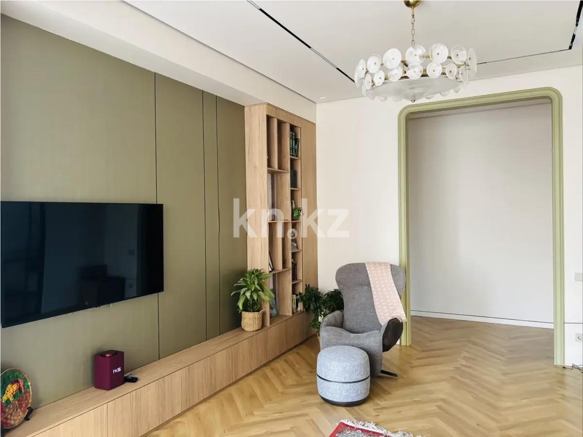 Продажа 4-комнатной квартиры, 115 м², пр. Абая, дом  119 в Алматы