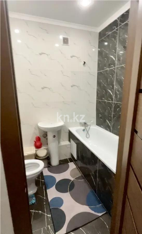 Продажа 1-комнатной квартиры, 39 м², ул. Кордай, дом  99 в Астане - фото 3