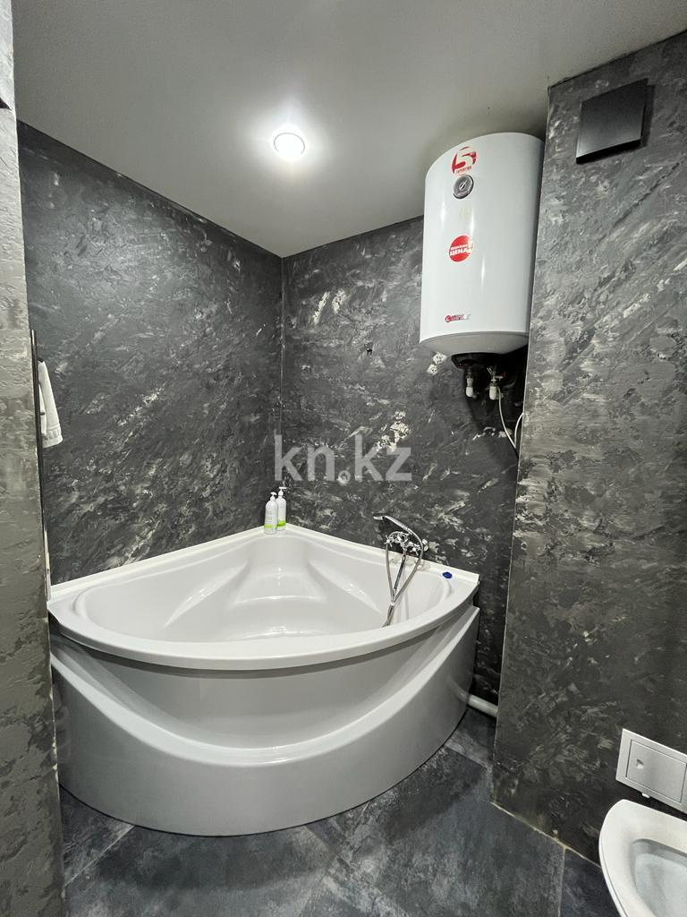 Продажа 4-комнатной квартиры, 80 м² в Караганде - фото 16