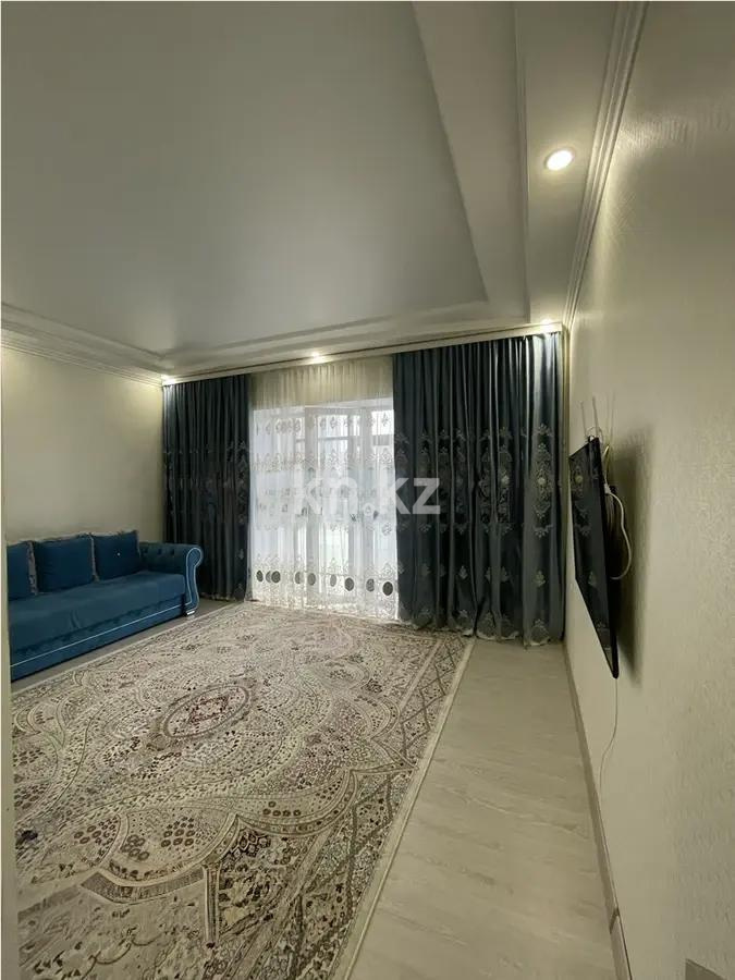 Продажа 3-комнатной квартиры, 90 м², ул. Ондасынова, дом  8 в Караганде