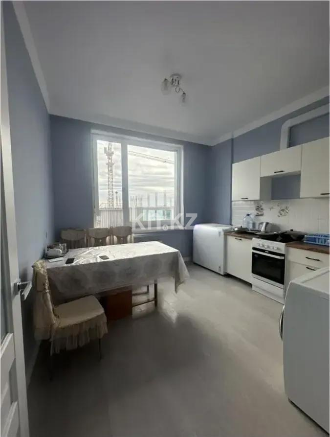 Продажа 1-комнатной квартиры, 39 м², ул. Е-669, дом  4 в Астане - фото 2