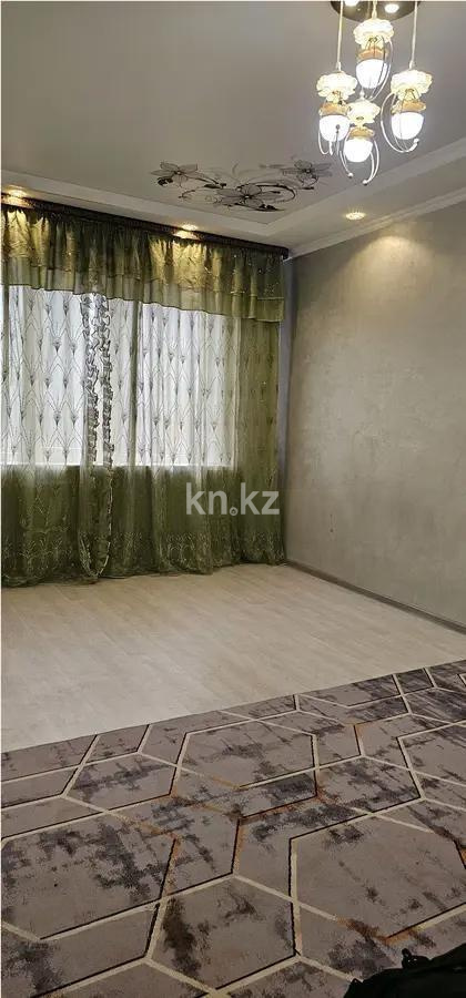 Продажа 3-комнатной квартиры, 63 м², мкр-н 4, дом  23 в Алматы - фото 3