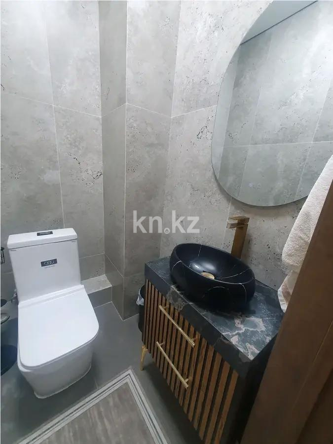 Продажа 4-комнатной квартиры, 107 м², ул. Халиуллина, дом  140/5 в Алматы - фото 6