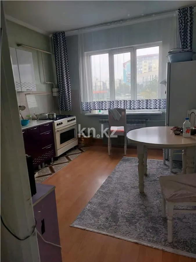 Продажа 3-комнатной квартиры, 98 м², ул. Чуланова, дом  131 в Алматы - фото 4