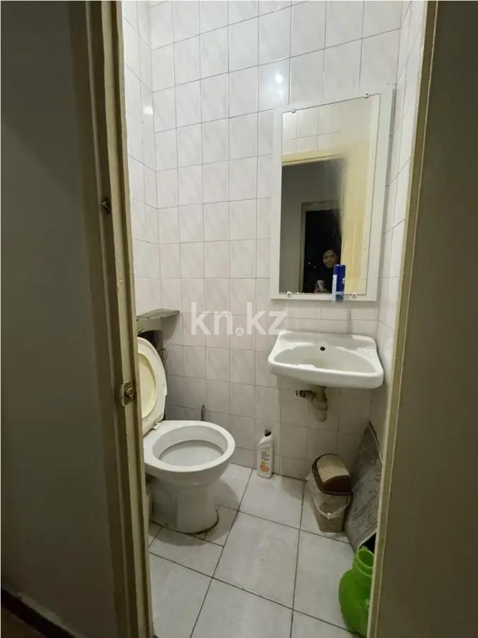 Продажа 2-комнатной квартиры, 52 м², мкр-н Аксай-4, дом  99 в Алматы - фото 5