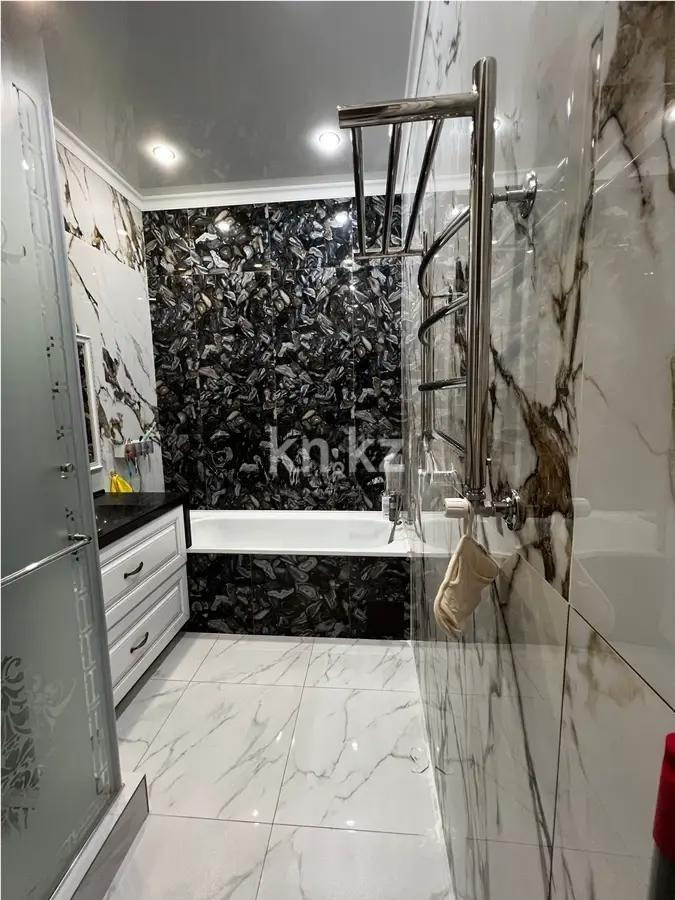 Продажа 3-комнатной квартиры, 97 м², пр. Аль-Фараби, дом  33 в Астане - фото 5