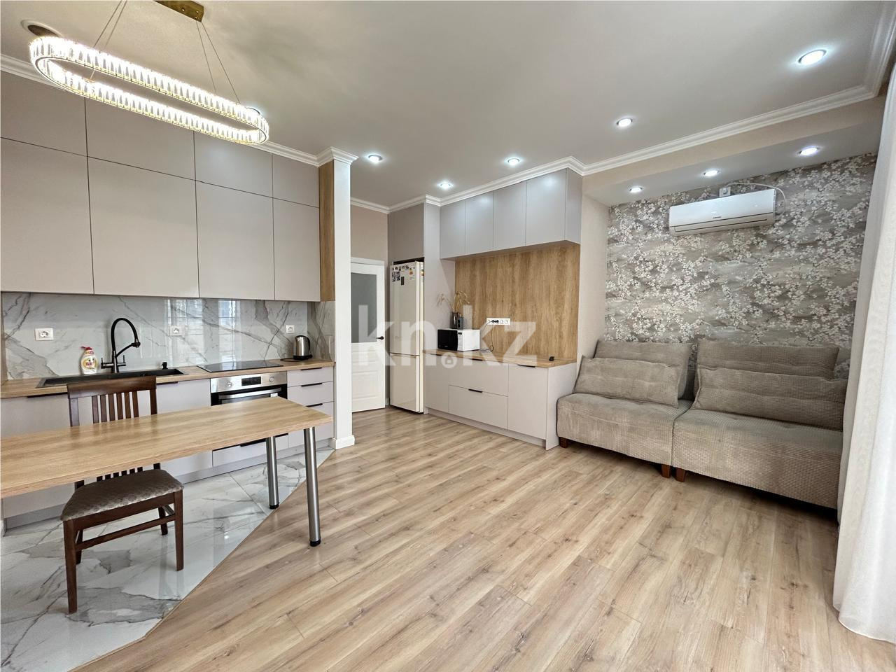 Продажа 3-комнатной квартиры, 102 м² в Астане - фото 2