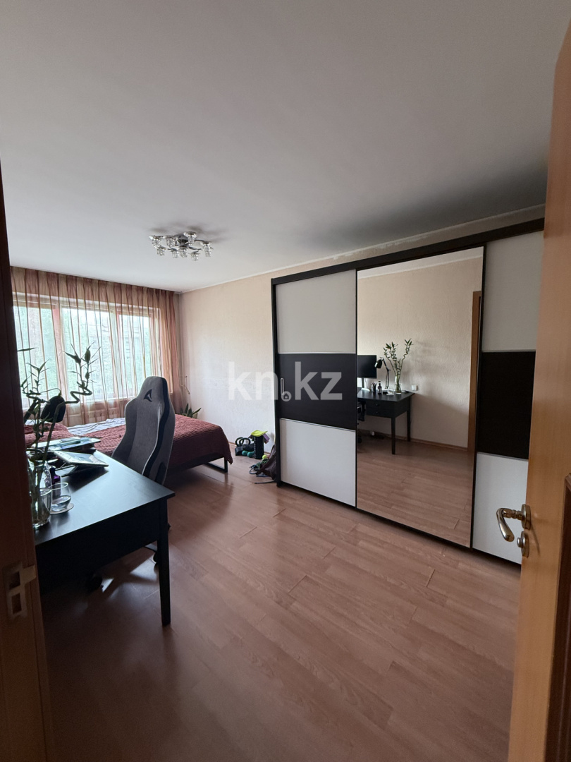 Продажа 3-комнатной квартиры, 63 м², ул. Радостовца, дом  271 - ул. Журавлева в Алматы
