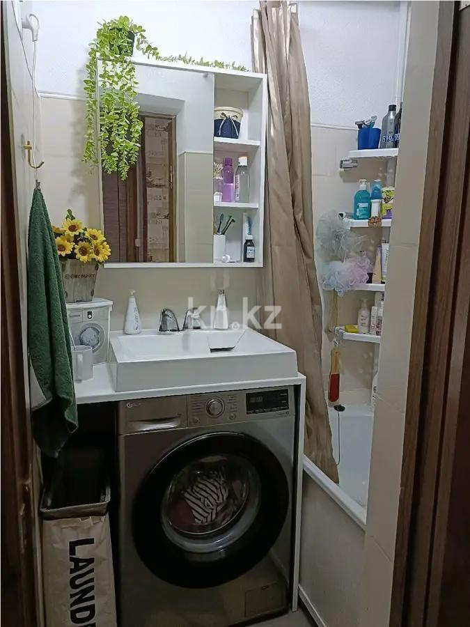 Продажа 4-комнатной квартиры, 64 м², ул. Глазунова, дом  49 в Алматы - фото 5