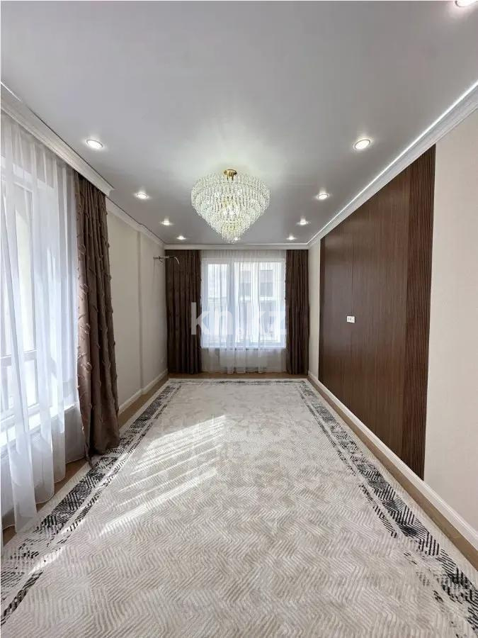 Продажа 2-комнатной квартиры, 67.5 м² в Астане
