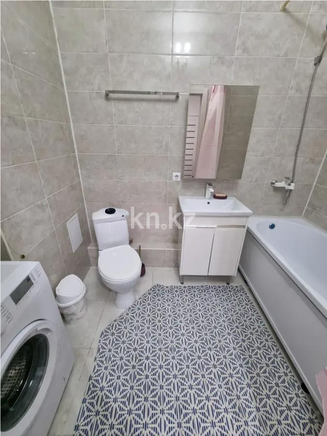 Продажа 1-комнатной квартиры, 38.7 м², пр. Кабанбай батыра, дом  4/2 в Астане - фото 4