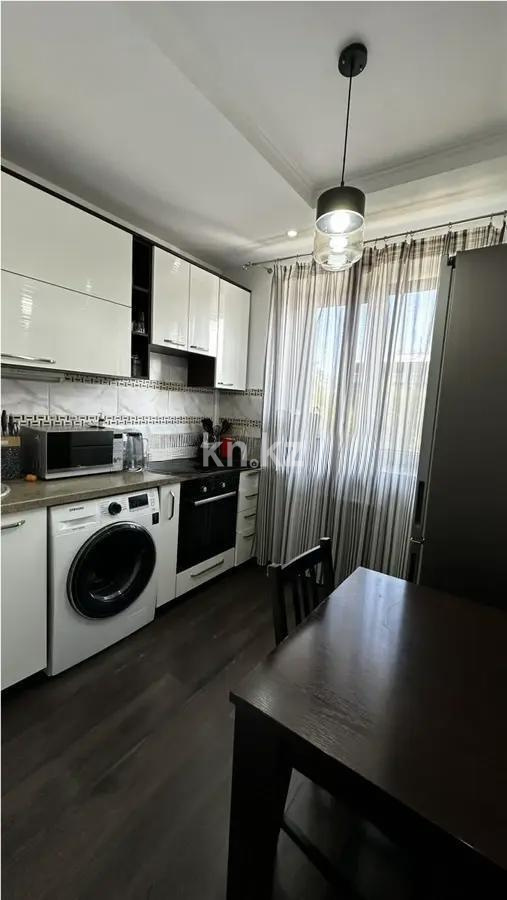 Продажа 2-комнатной квартиры, 42 м², ул. Байтурсынова, дом  17 в Алматы - фото 3