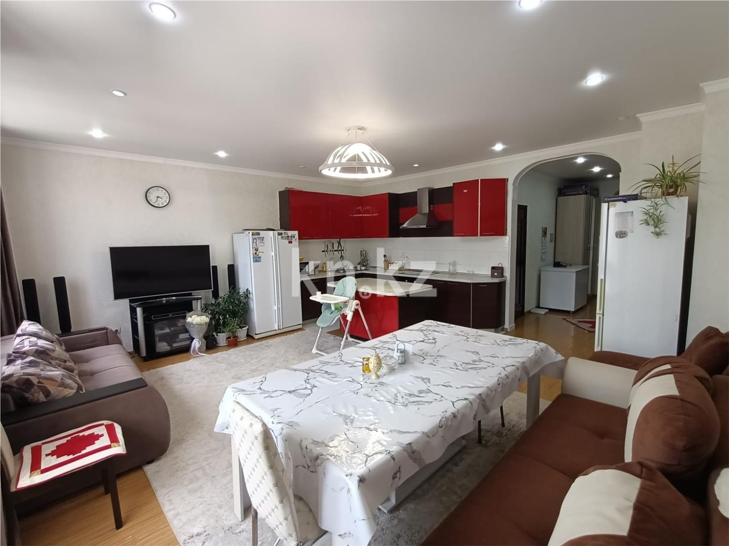 Продажа 4-комнатной квартиры, 133 м² в Астане - фото 2