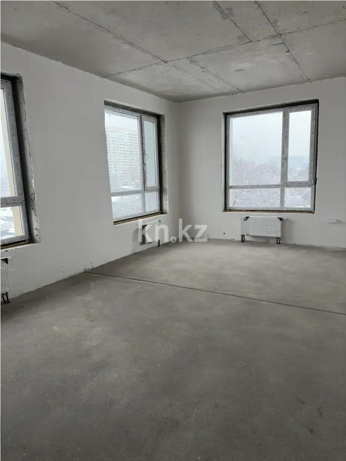 Продажа 4-комнатной квартиры, 132.5 м², ул. Толе би, дом  290/1 в Алматы