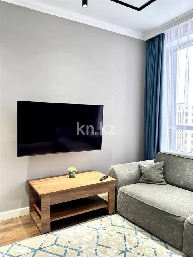 Продажа 1-комнатной квартиры, 38 м², ул. Омарова, дом  27/1 в Астане