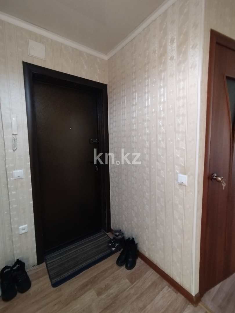 Продажа 3-комнатной квартиры, 62 м², 15 мкр., дом  18 в Караганде