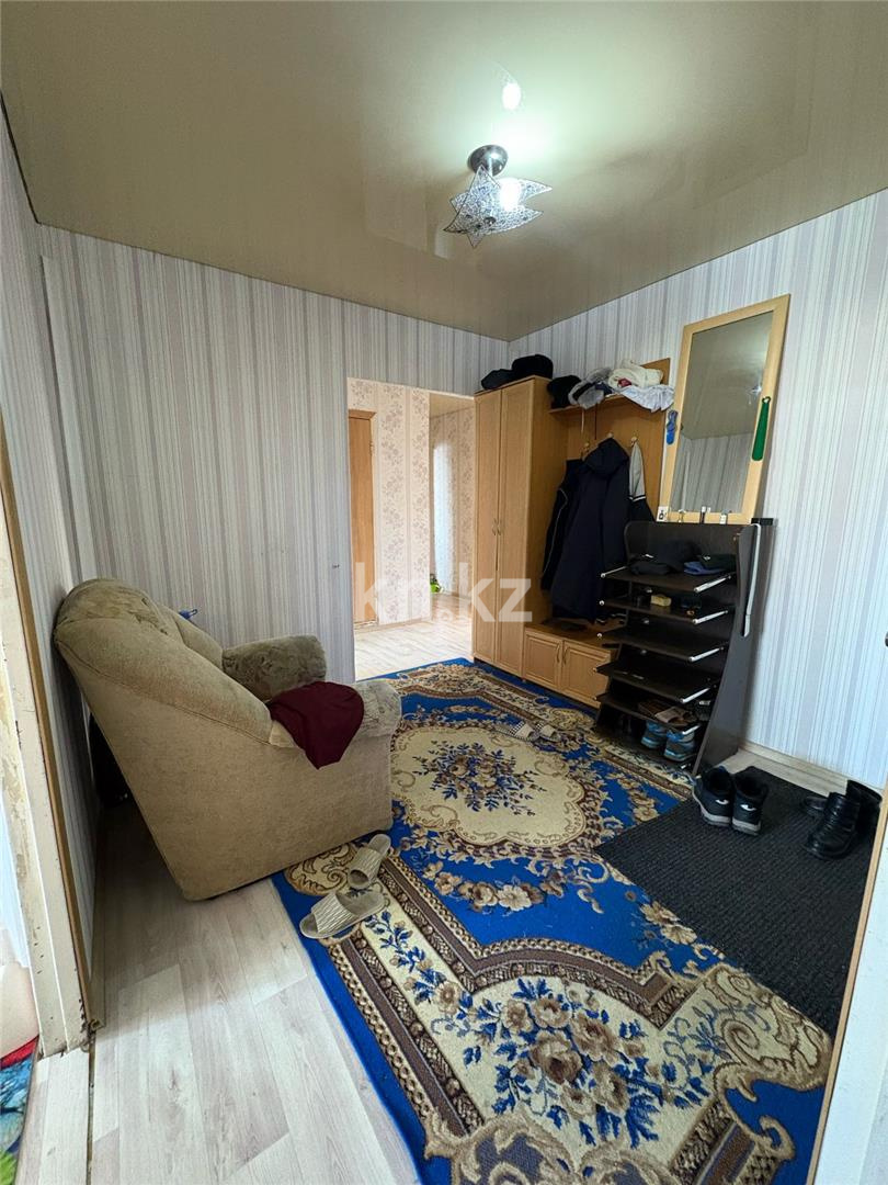 Продажа 6-комнатной квартиры, 96 м², ул. 9-й мкр. в Темиртау - фото 8