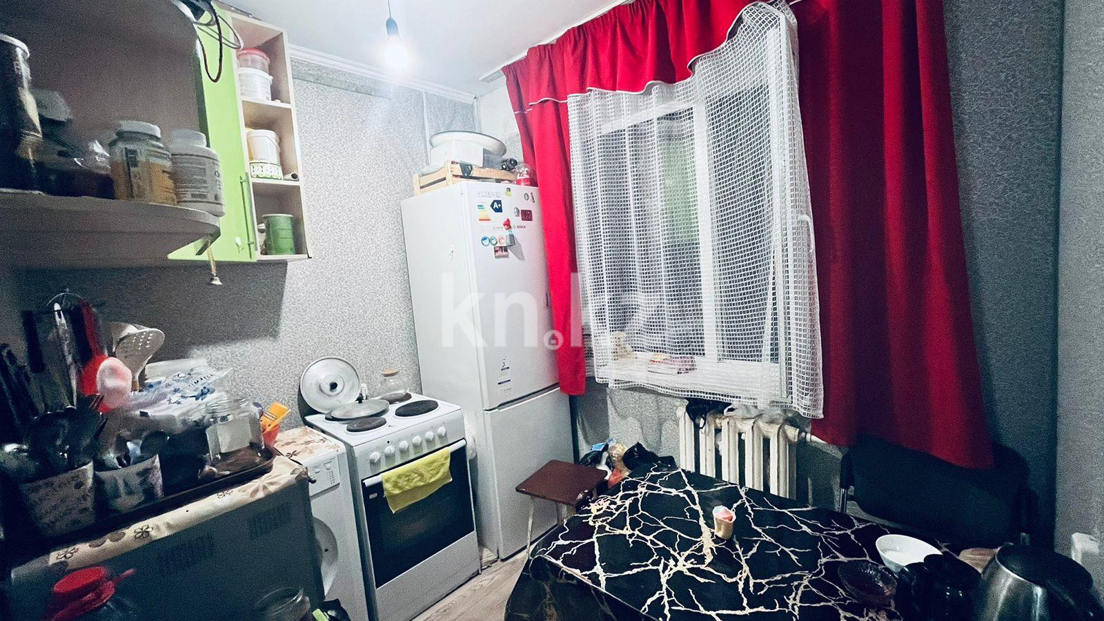 Продажа 2-комнатной квартиры, 47 м², мкр-н 14 в Караганде - фото 7