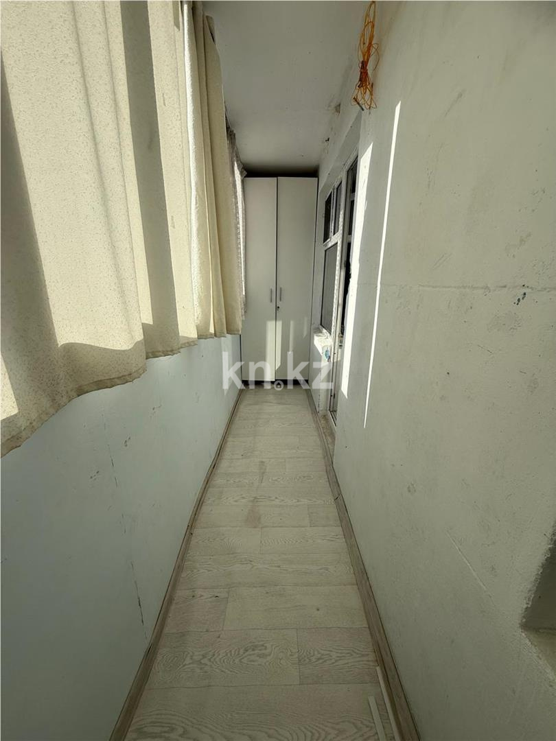 Продажа 1-комнатной квартиры, 34 м², мкр-н Мамраева (Восток-5) в Караганде - фото 12