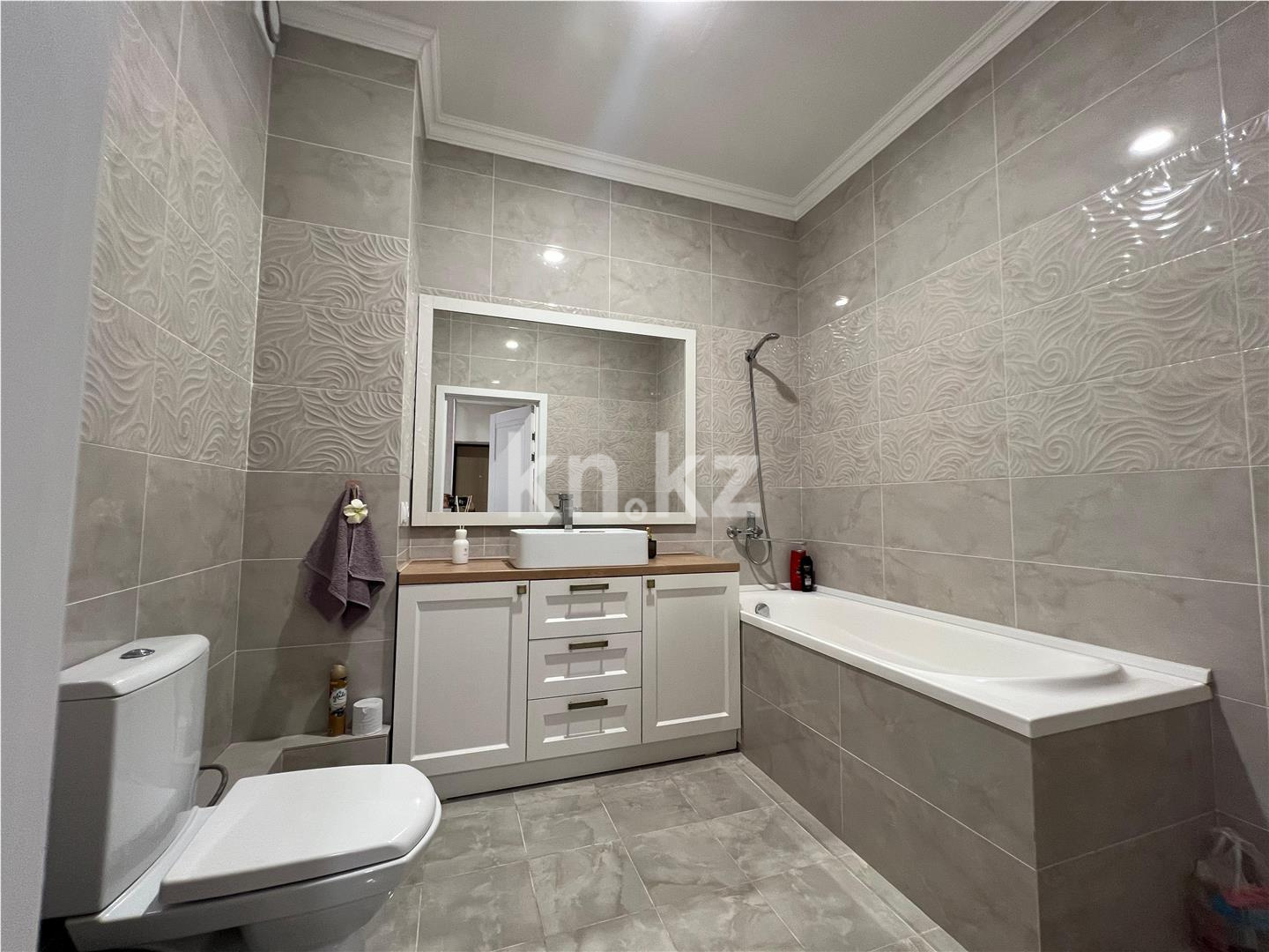 Продажа 3-комнатной квартиры, 94 м², мкр-н Гульдер-1 в Караганде - фото 8