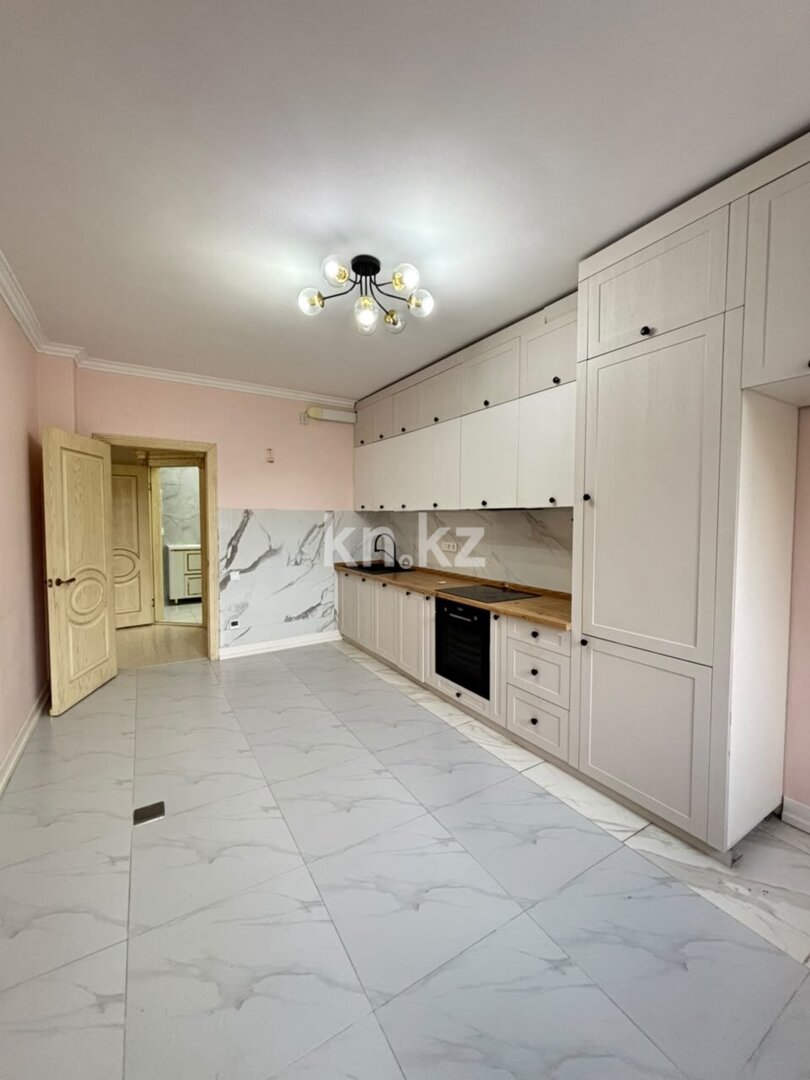 Продажа 4-комнатной квартиры, 132 м² в Астане - фото 20