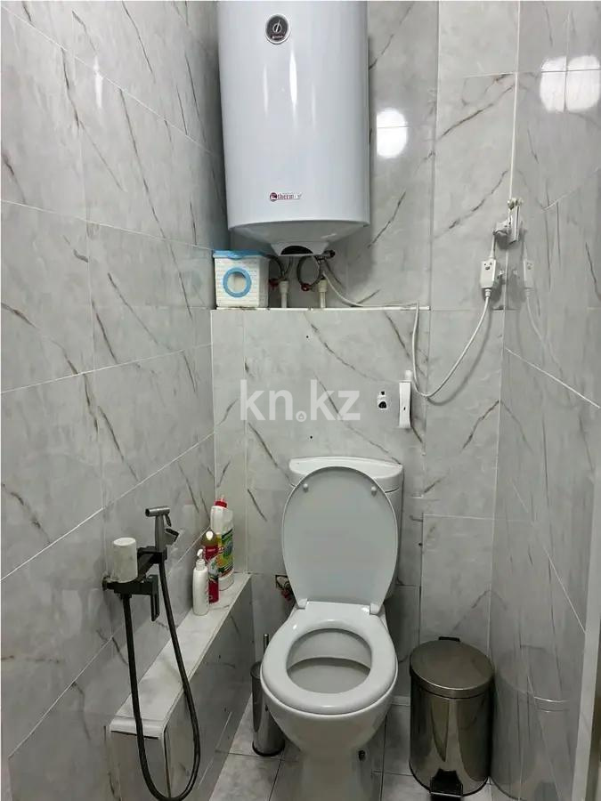 Продажа 2-комнатной квартиры, 64 м², ул. Ермекова в Караганде - фото 4