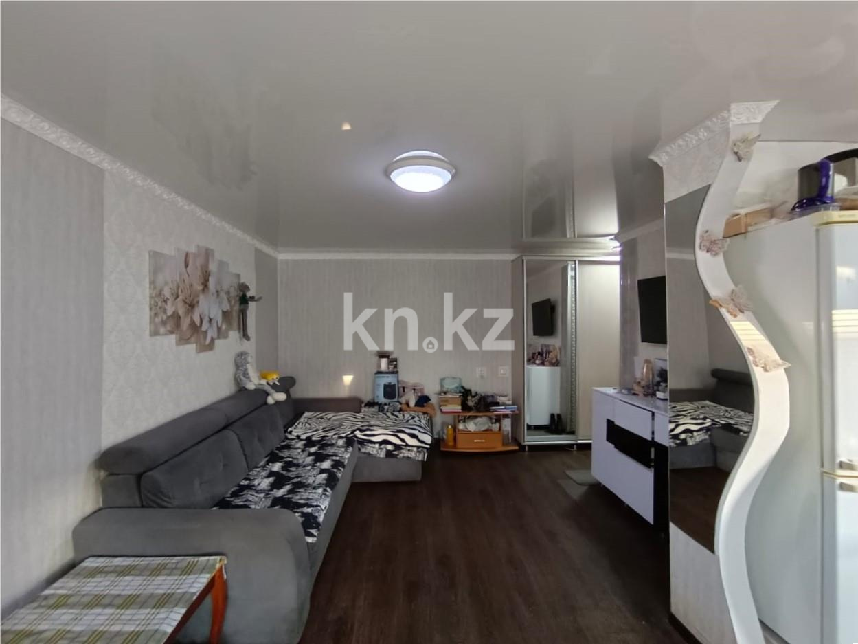 Продажа 2-комнатной квартиры, 43 м², ул. Зелинского в Караганде - фото 2
