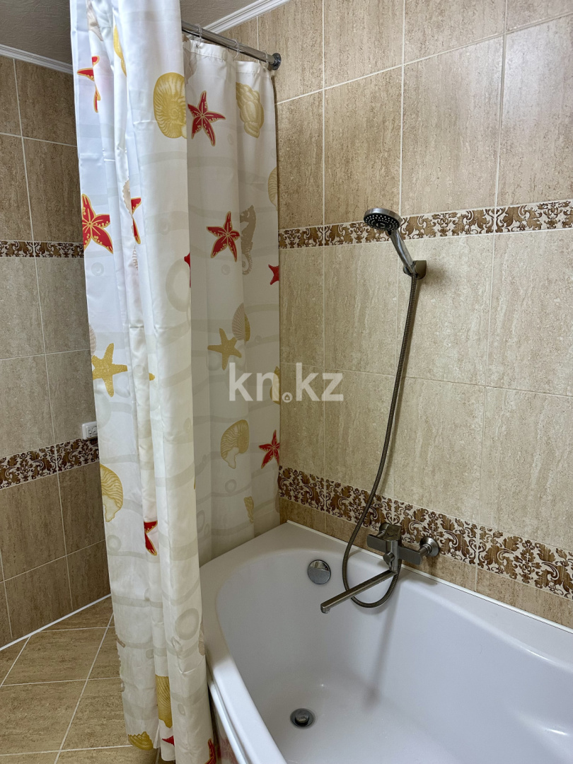 Продажа 3-комнатной квартиры, 62 м² в Караганде - фото 10