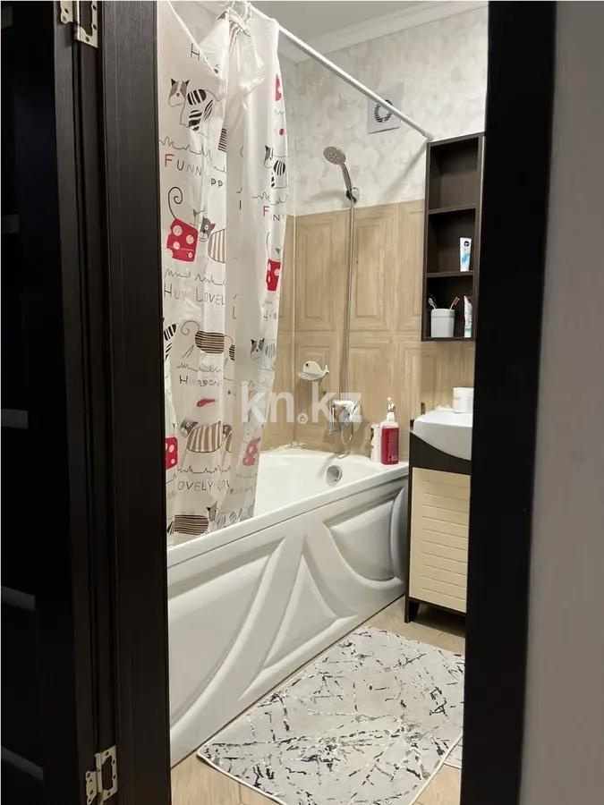 Продажа 1-комнатной квартиры, 40 м², пр. Улы Дала, дом  69 в Астане - фото 4