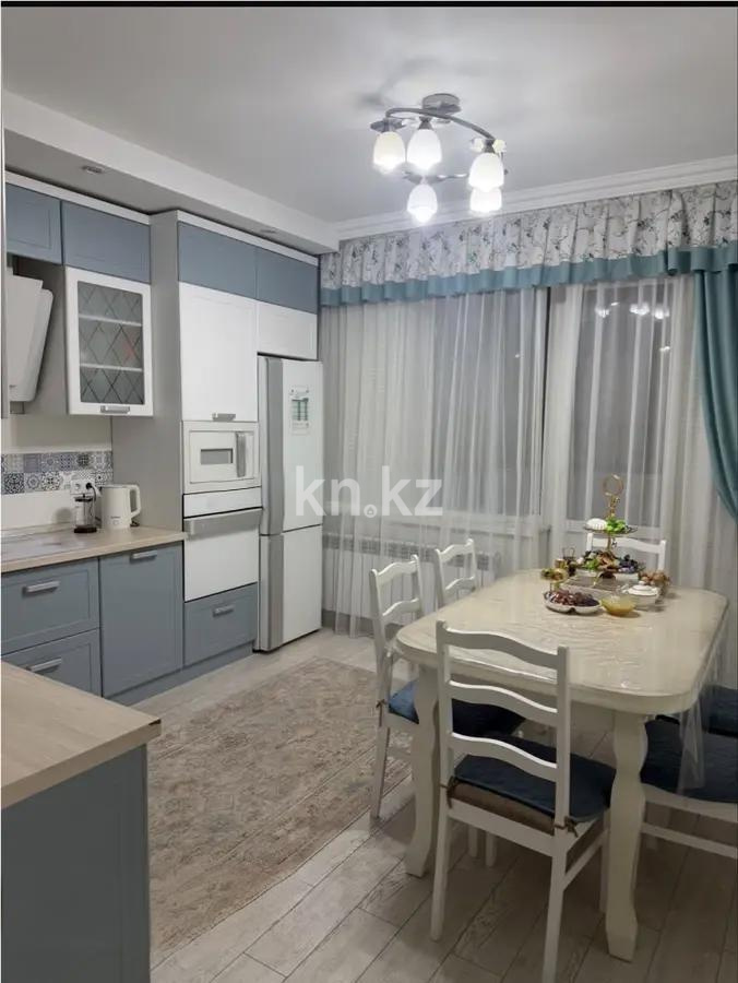 Продажа 4-комнатной квартиры, 110 м² в Астане