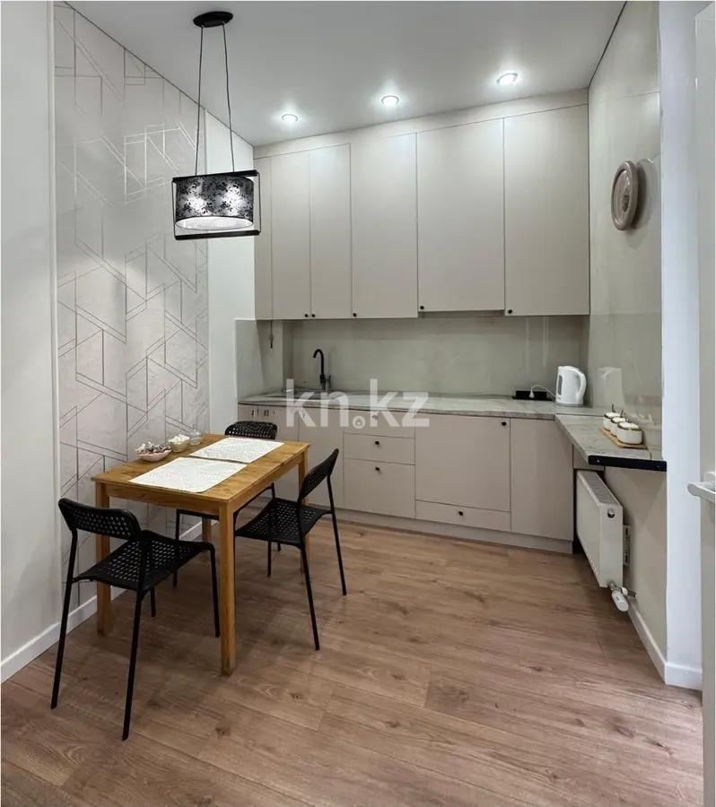 Продажа 1-комнатной квартиры, 38 м² в Астане