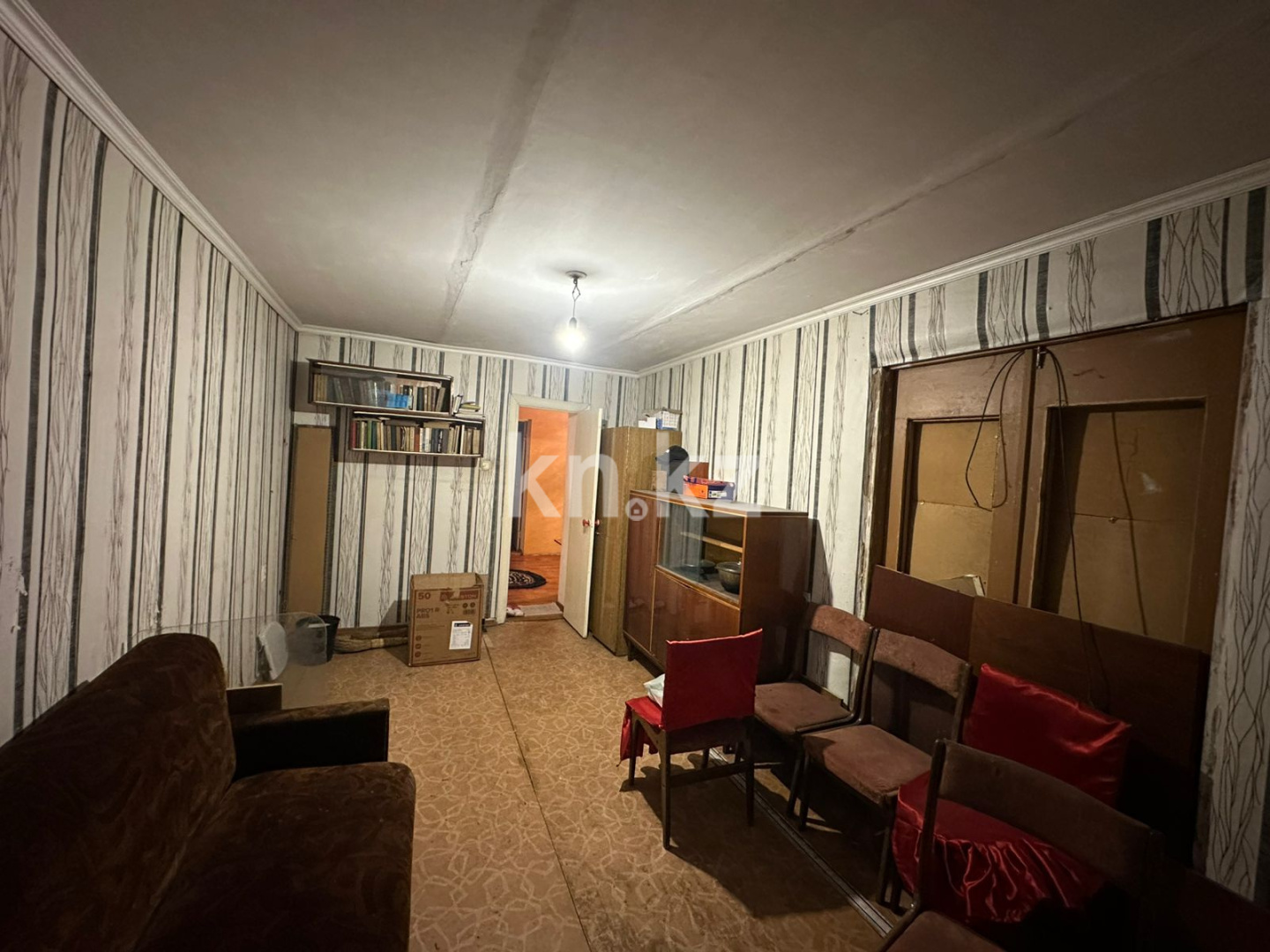 Продажа 3-комнатной квартиры, 58 м², ул. Аманжолова в Караганде - фото 7