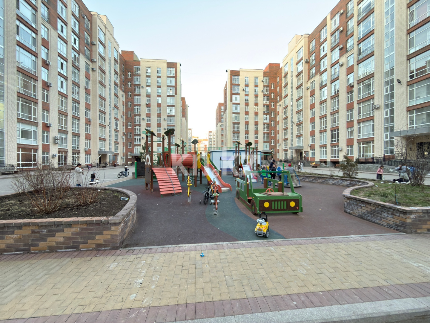 Продажа 2-комнатной квартиры, 65 м² в Караганде - фото 20