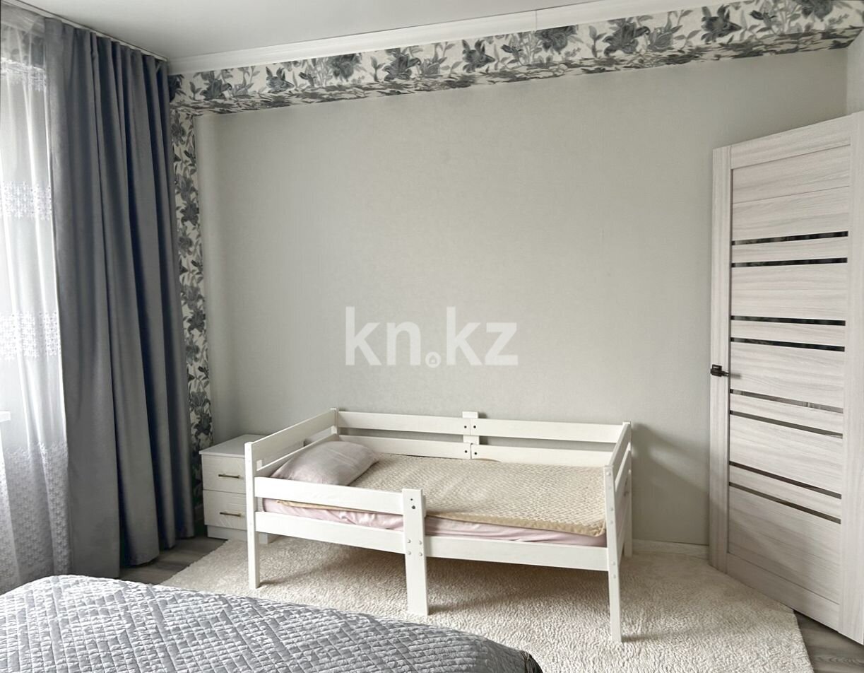 Продажа 3-комнатной квартиры, 87.4 м² в Усть-Каменогорске - фото 6