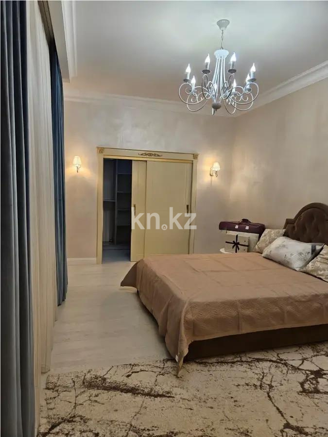 Продажа 3-комнатной квартиры, 125 м², пр. Аль-Фараби, дом  21 в Алматы - фото 2