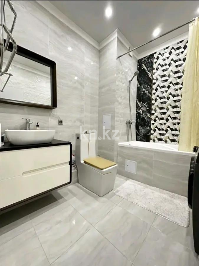 Продажа 2-комнатной квартиры, 53.8 м² в Алматы - фото 4