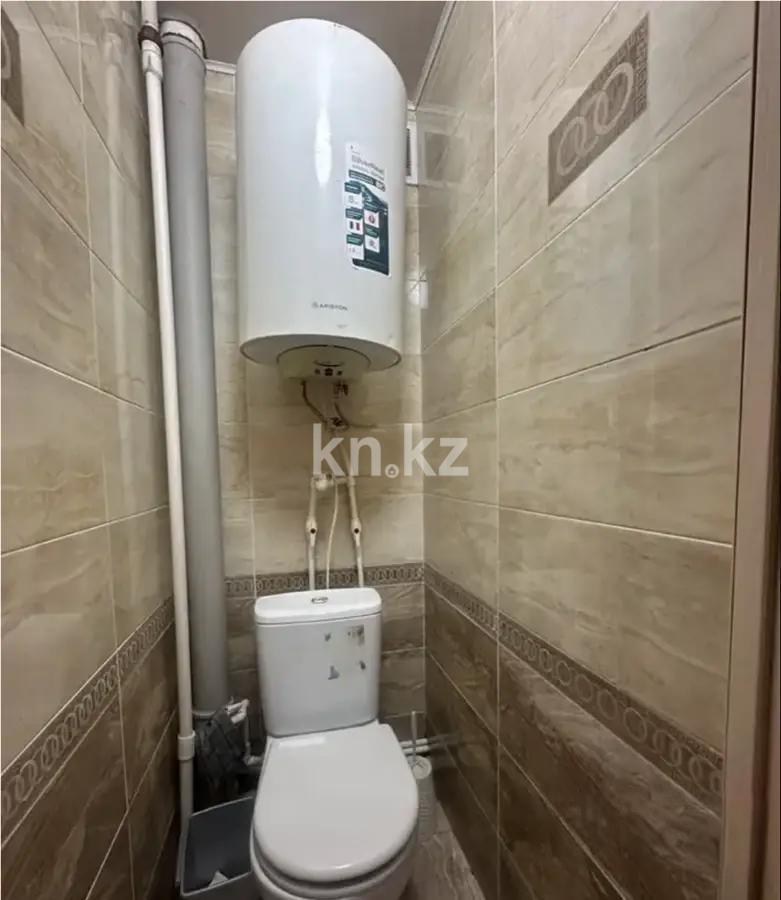 Продажа 4-комнатной квартиры, 80 м², мкр-н Голубые Пруды, дом  18 в Караганде - фото 3