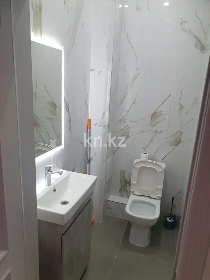 Продажа 3-комнатной квартиры, 75 м², ул. Токпанова, дом  22 в Астане - фото 6